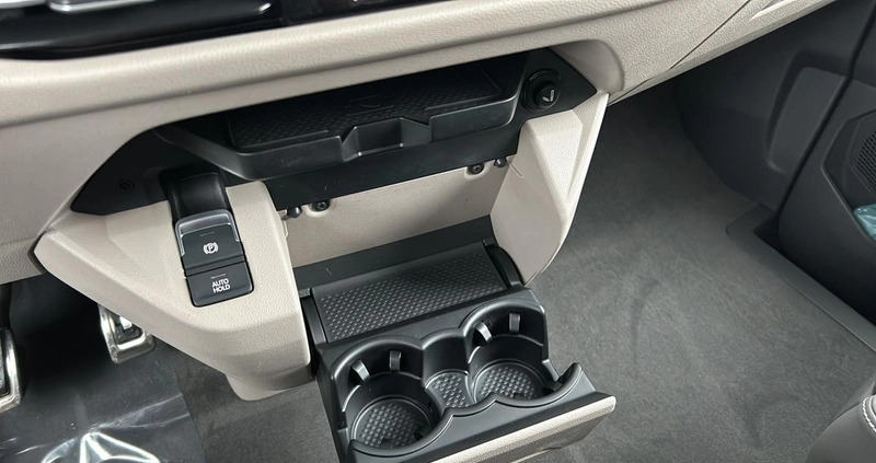 Volkswagen Multivan cena 442701 przebieg: , rok produkcji 2024 z Sosnowiec małe 407